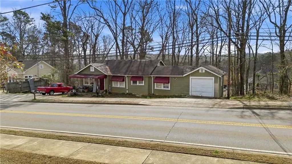 1004 Marietta Road, Canton
