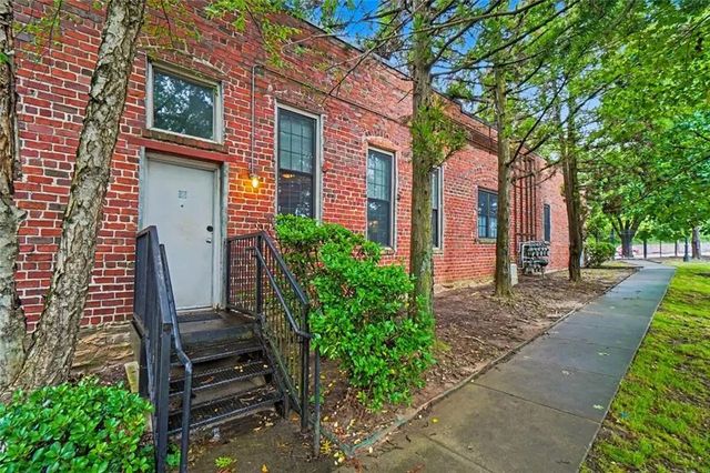 Unit 2 - 644 Wells Street Sw, Atlanta