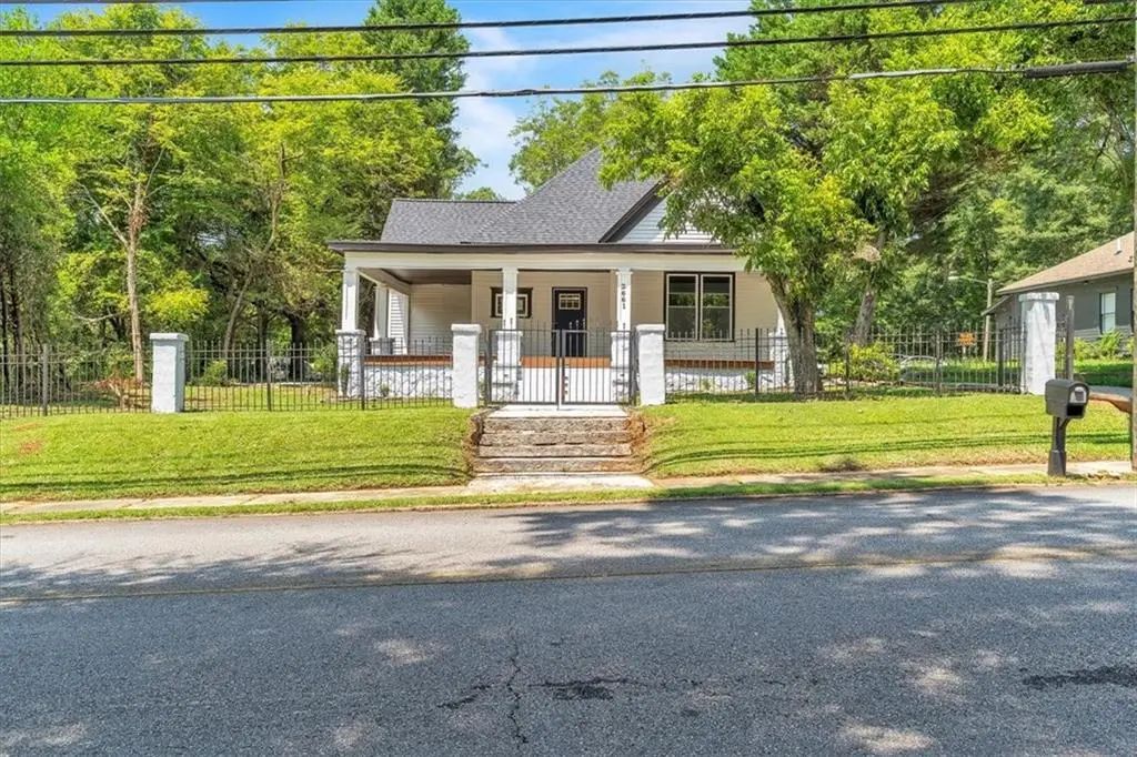 2661 Rock Chapel Road, Lithonia