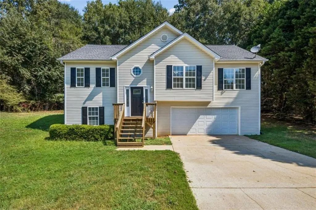 208 Albert Lane, Jefferson