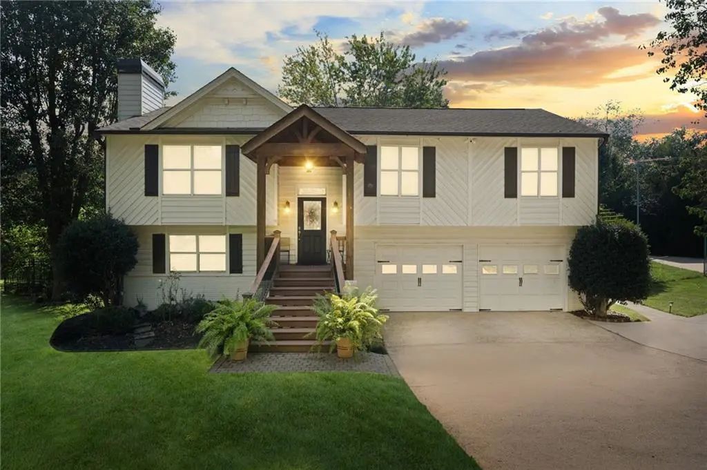 2555 Morgan Lake Drive Ne, Marietta