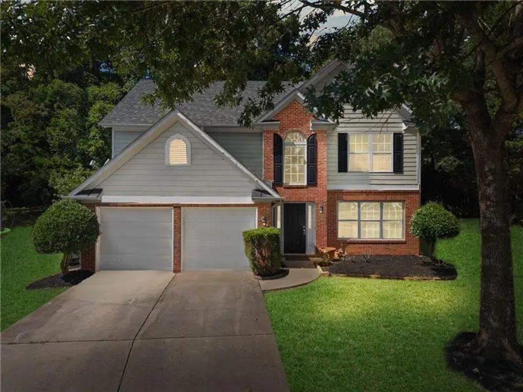 1442 Hampton View Court, Marietta
