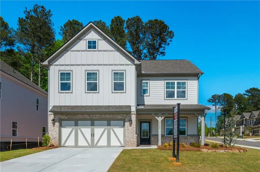5587 Overview Drive, Flowery Branch