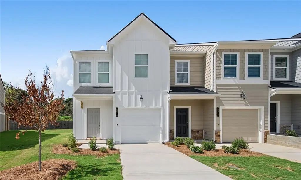 321 Rolling Green Road, Adairsville