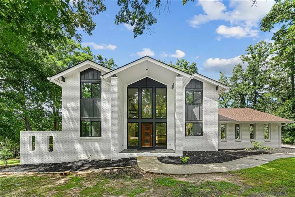 1113 Honeysuckle Drive, Canton