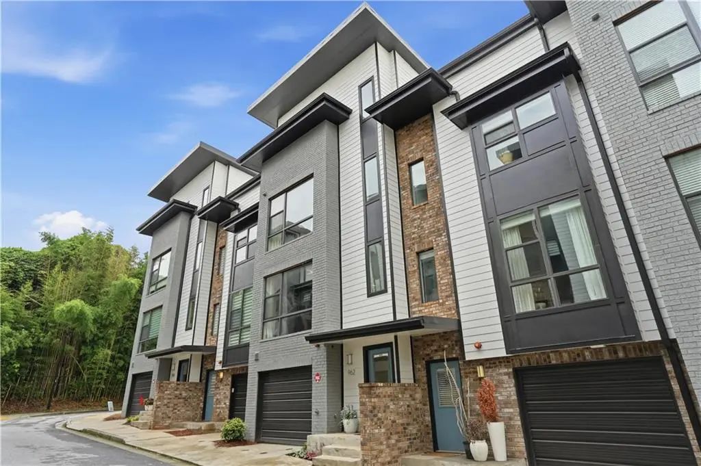 962 Moda Drive, Atlanta