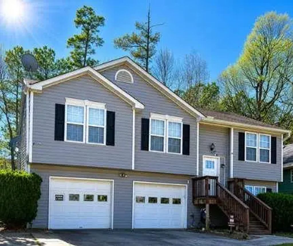 5700 Hollow Ridge Lane, Norcross