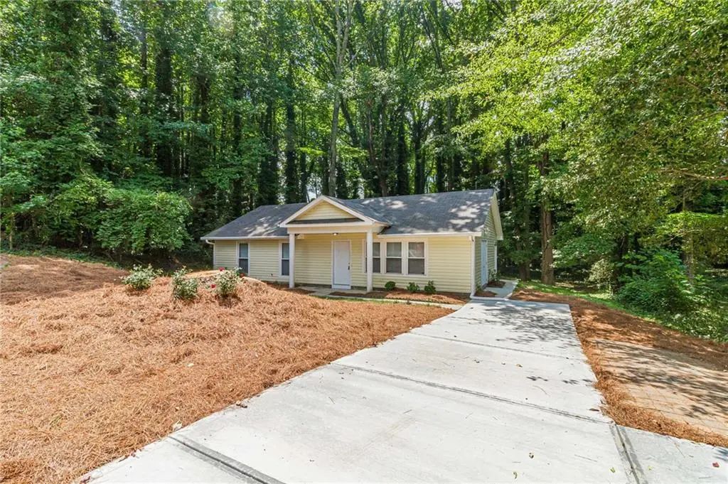 5975 Dart Drive, Lithonia