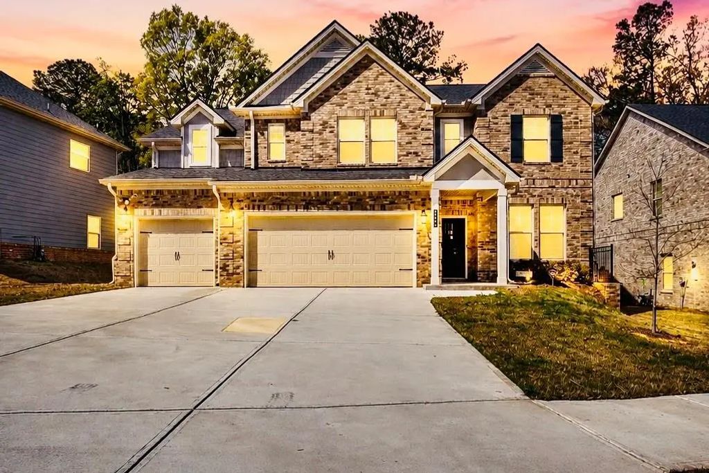 4890 Sultana Way, Atlanta