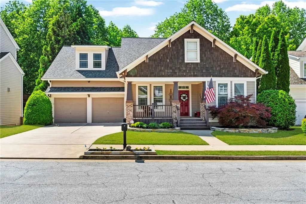 127 Woodbury Lane, Canton