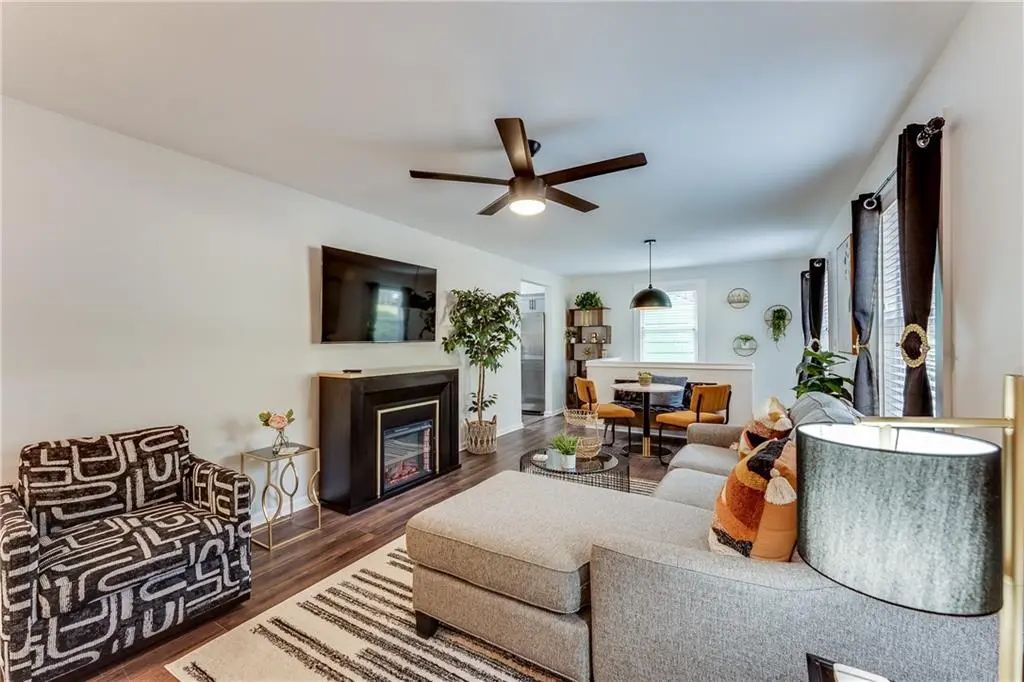 946 Astor Avenue Sw, Atlanta