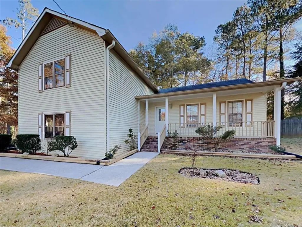 2537 Kings Pistol Court, Grayson