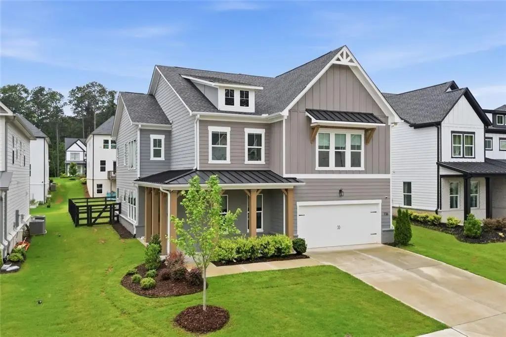 736 Keystone Drive, Woodstock