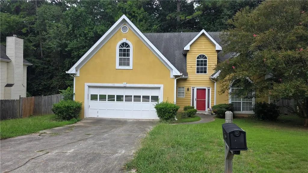 911 Stonemill Manor, Lithonia