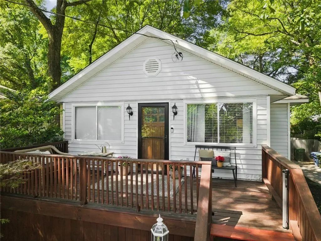 2152 Forrest Place Nw, Atlanta