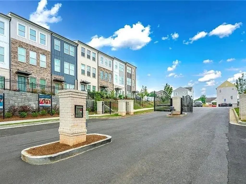 2635 Creekside Drive Nw, Atlanta