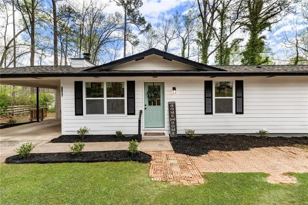 1184 Alemeda Drive, Marietta