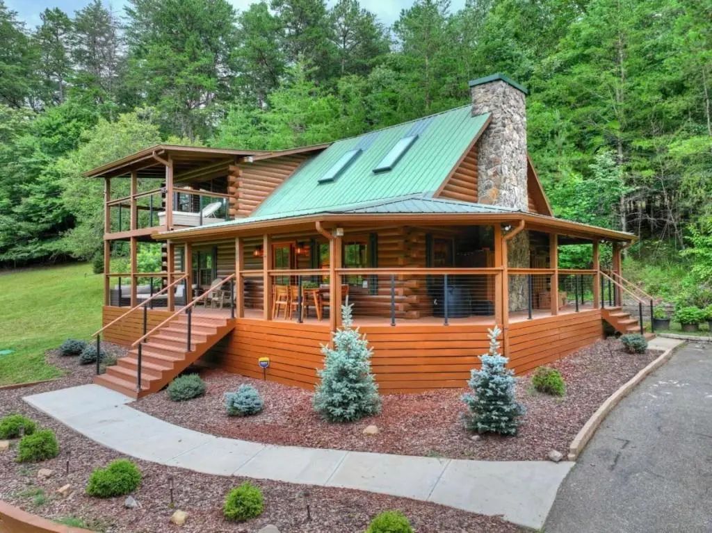 355 Happy Valley Lane, Morganton