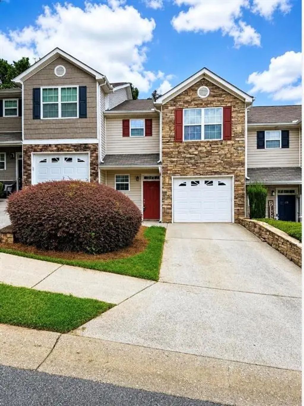 121 Linton Drive, Acworth