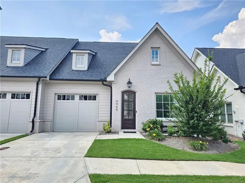 4959 Noble Village Way, Lilburn
