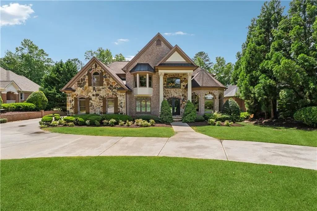 6935 Wakehurst Place, Cumming