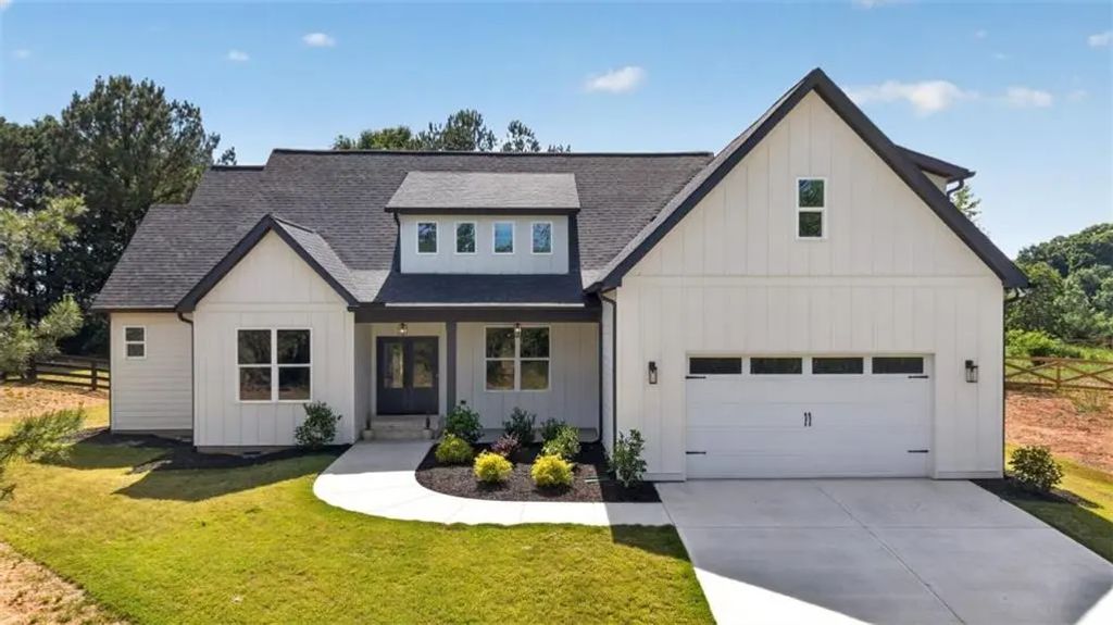 61 Caden Lane, Athens