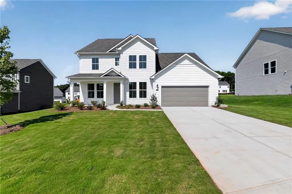 121 Willow Bend Road, Hiram