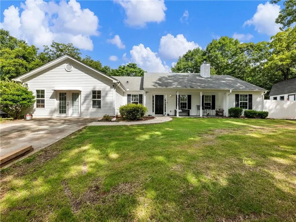 152 Carl Cedar Hill Road, Winder