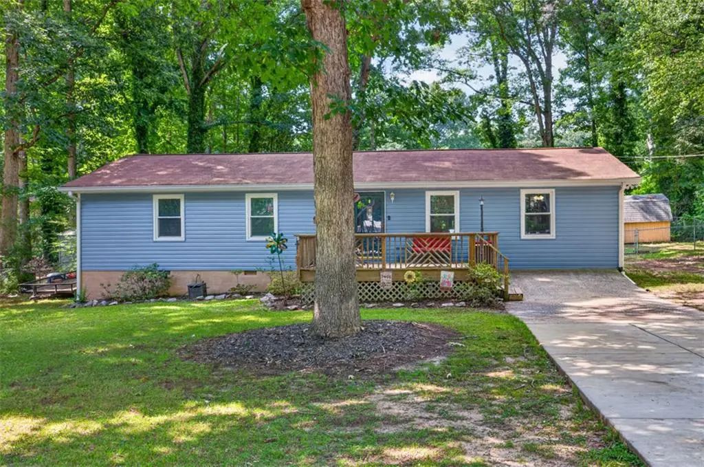 869 Rock Oak Lane, Lawrenceville