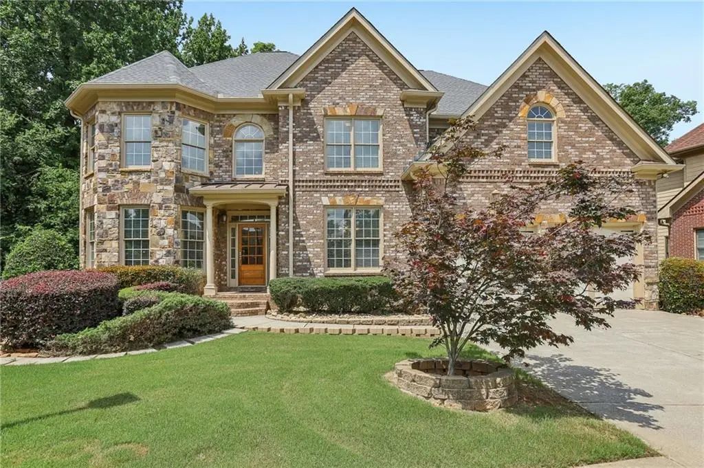 12516 Darvish Lane, Alpharetta