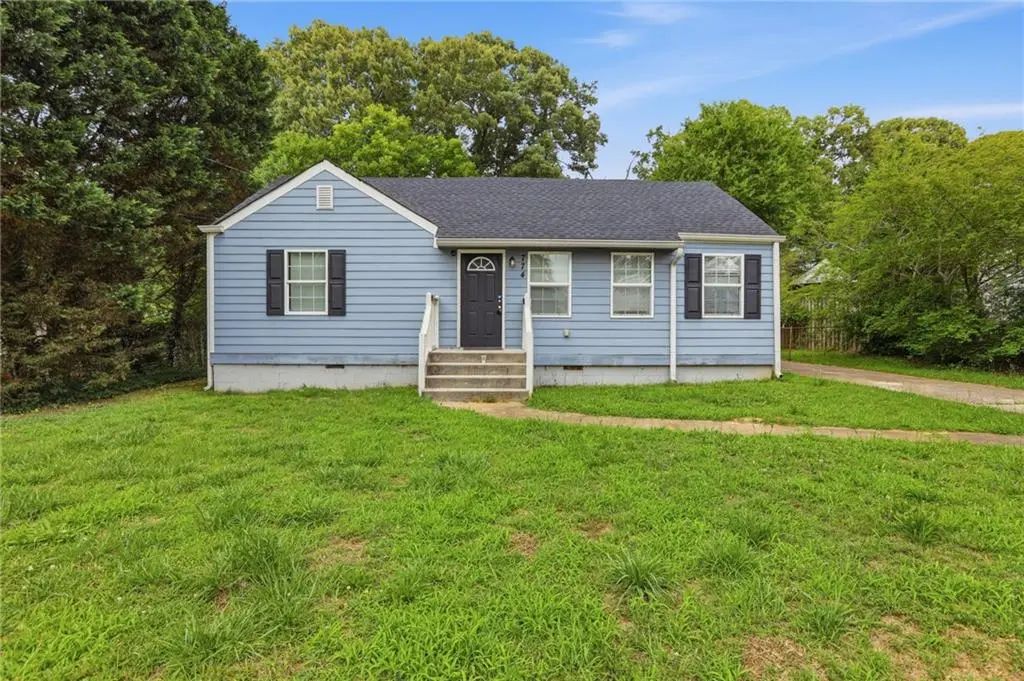 774 Linda Way, Forest Park