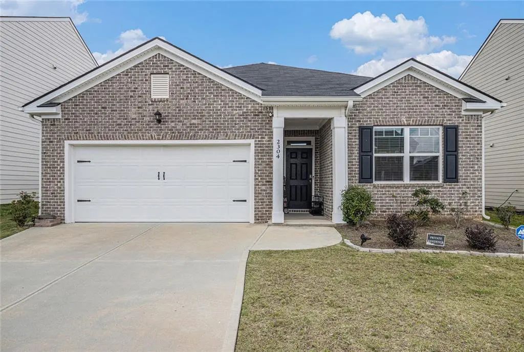 2304 Pelham Pass, Dacula