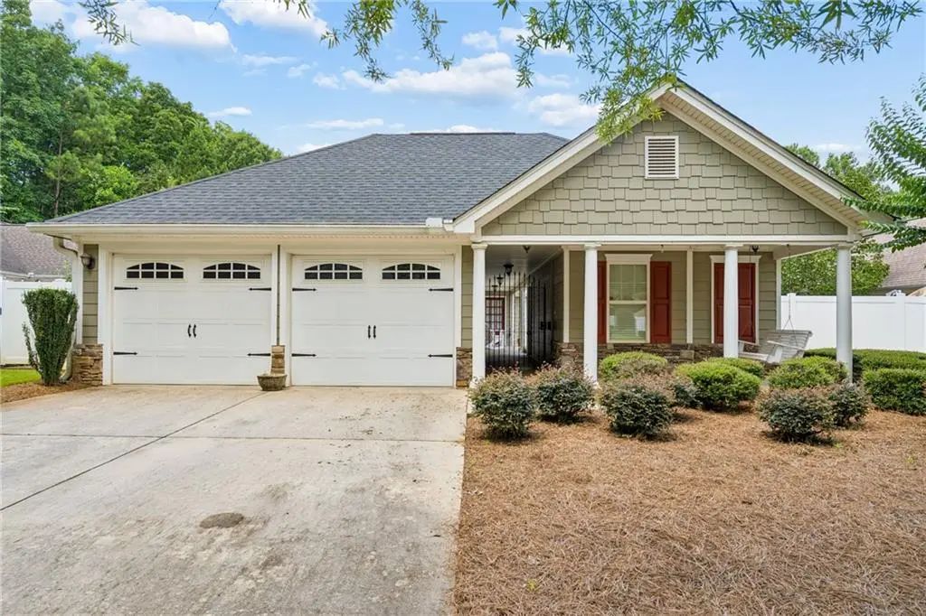 162 Cottage Club Drive, Locust Grove