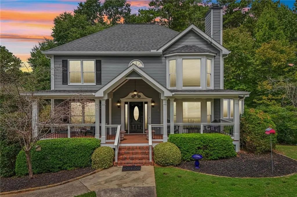 1100 Waterfall Way, Canton