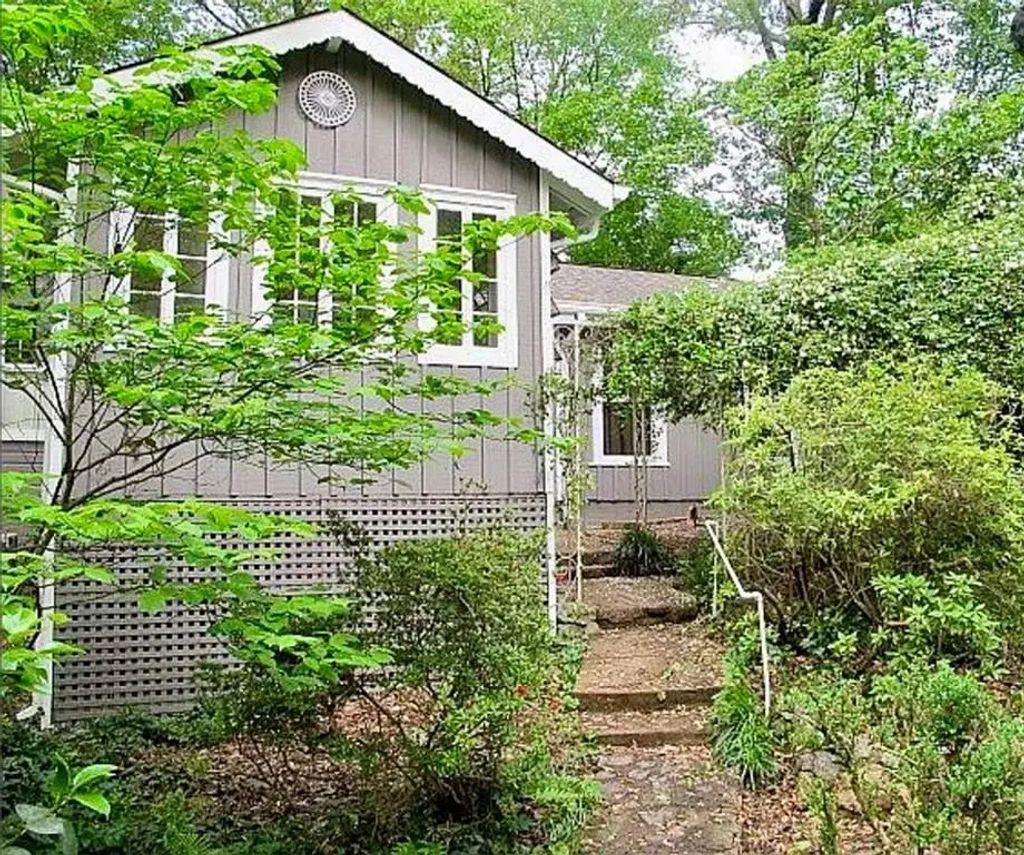 478 Burlington Road Ne, Atlanta