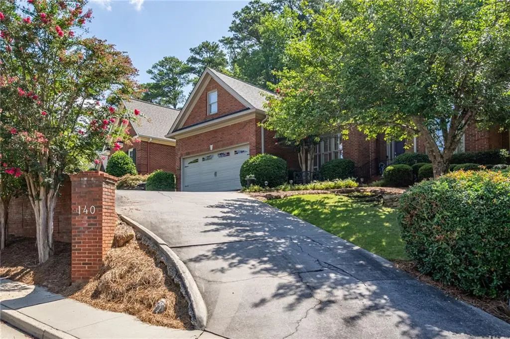 140 Vinings Court, Rome