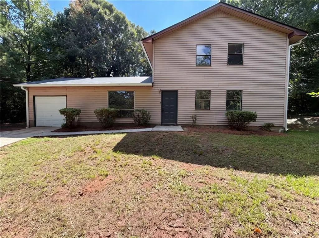 3808 Shane Court, Ellenwood