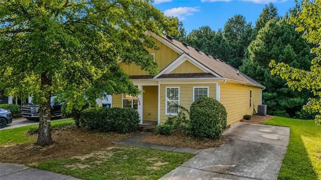 744 W Vincent Drive W, Athens