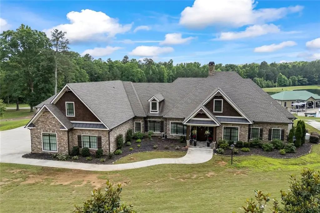 206 Highgrove Estates Drive, Monroe