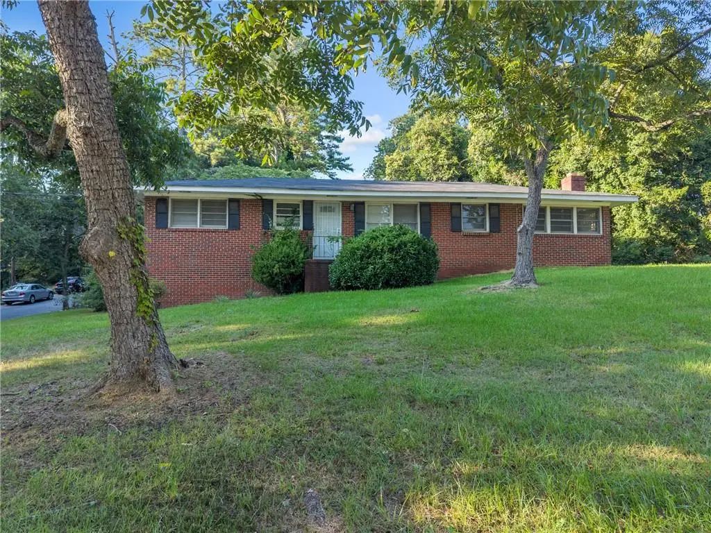 506 Pineridge Drive, Forest Park