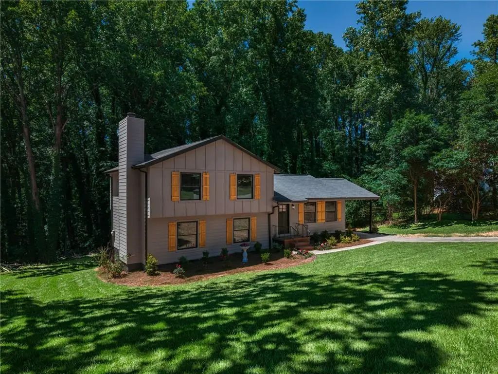 712 Overland Trail, Woodstock