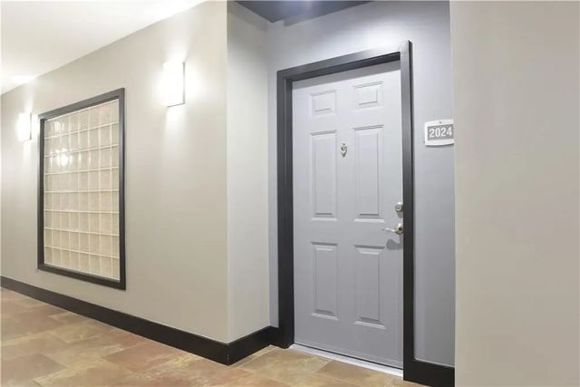 Unit 2024 - 390 17th Street Nw, Atlanta