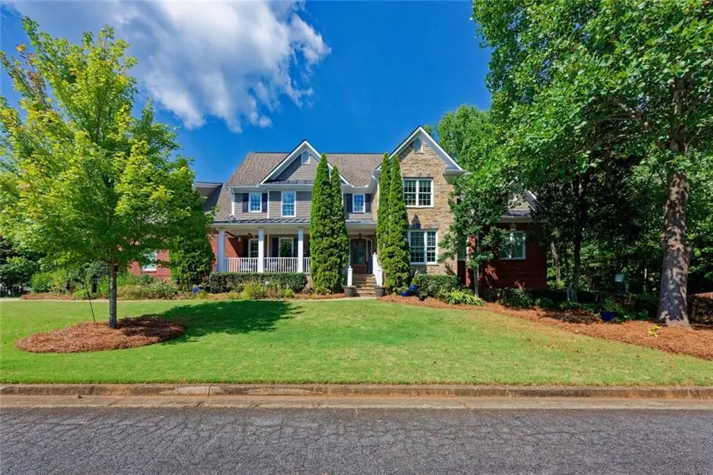 2721 Rustling Pines Court Ne, Marietta