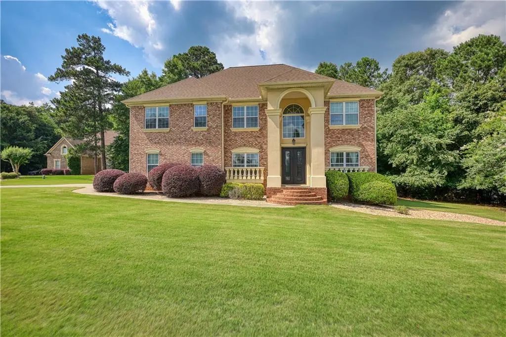 1901 Grandiose Court, Conyers