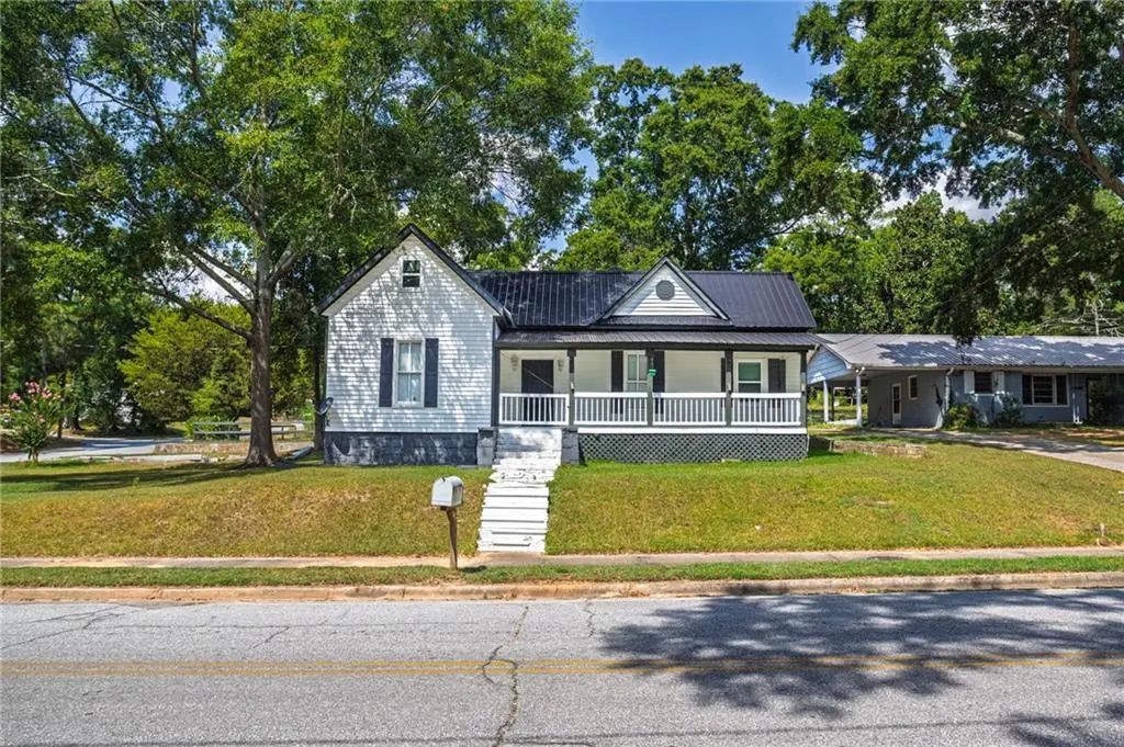 234 S Thomas Street, Elberton