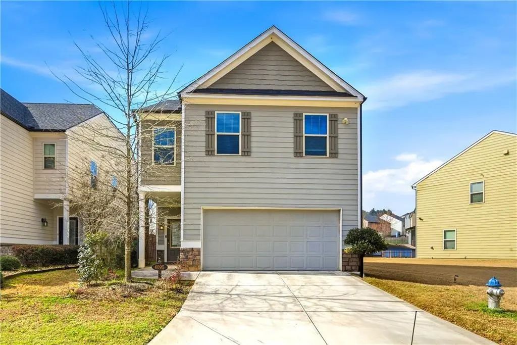 4095 Lake Manor Way, Atlanta