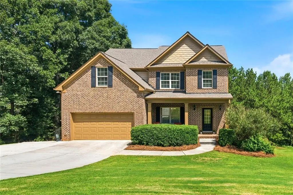 905 Maple Creek Court, Loganville