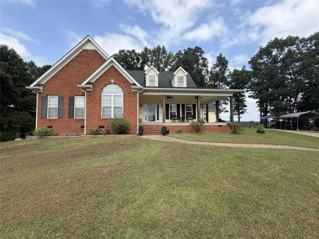 107 Pine Ridge Court, Summerville