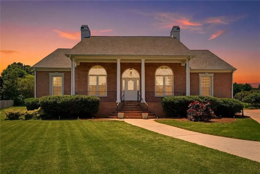 2860 Chardonnay Lane, Cumming