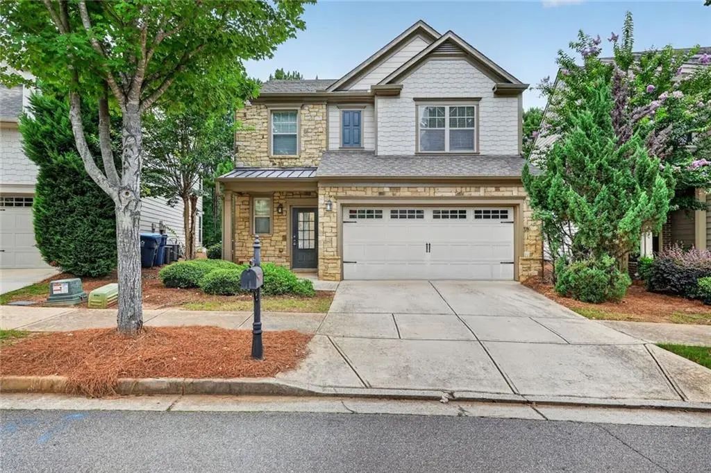 369 Privet Circle, Suwanee